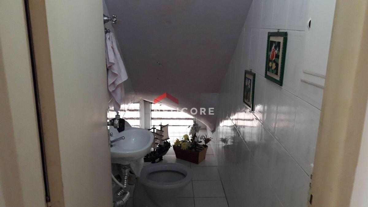 R2 Image 140540 #33