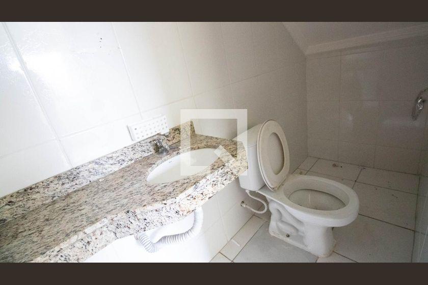 Casa à Venda – Parque São Domingos, 2 Quartos, 85 m² – São Paulo