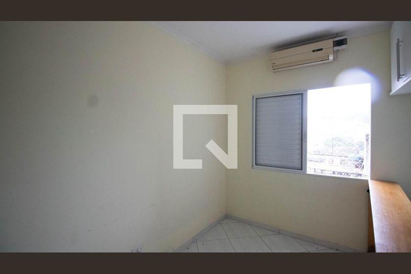 Casa à Venda – Parque São Domingos, 2 Quartos, 85 m² – São Paulo
