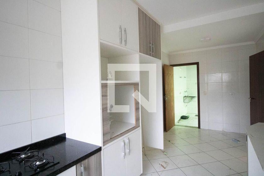 Casa à Venda – Parque São Domingos, 2 Quartos, 85 m² – São Paulo