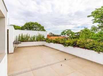 Casa de condomínio com 4 suítes na charmosa Rua Das Barcas no miolo do Alto da Boa Vista