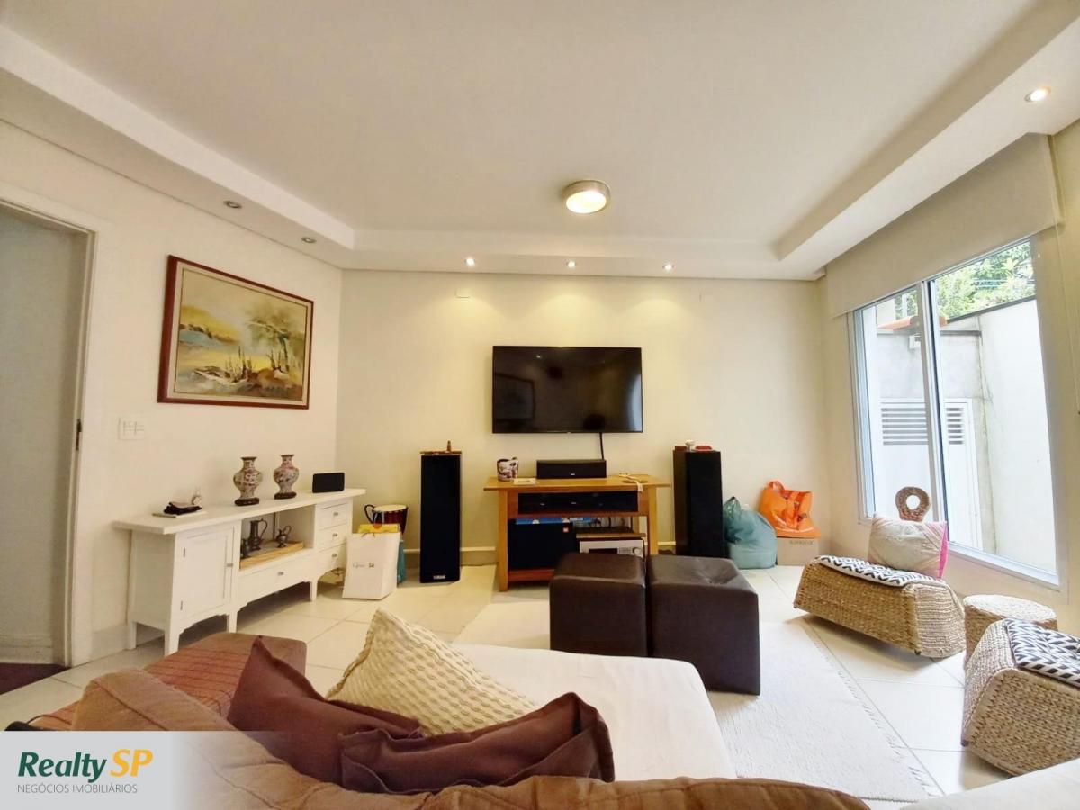 CASA JD. PRUDÊNCIA 425m² / 4 DORM (3 SUÍTES) / CHURRASQ./ FORNO DE PIZZA / 3 VAG