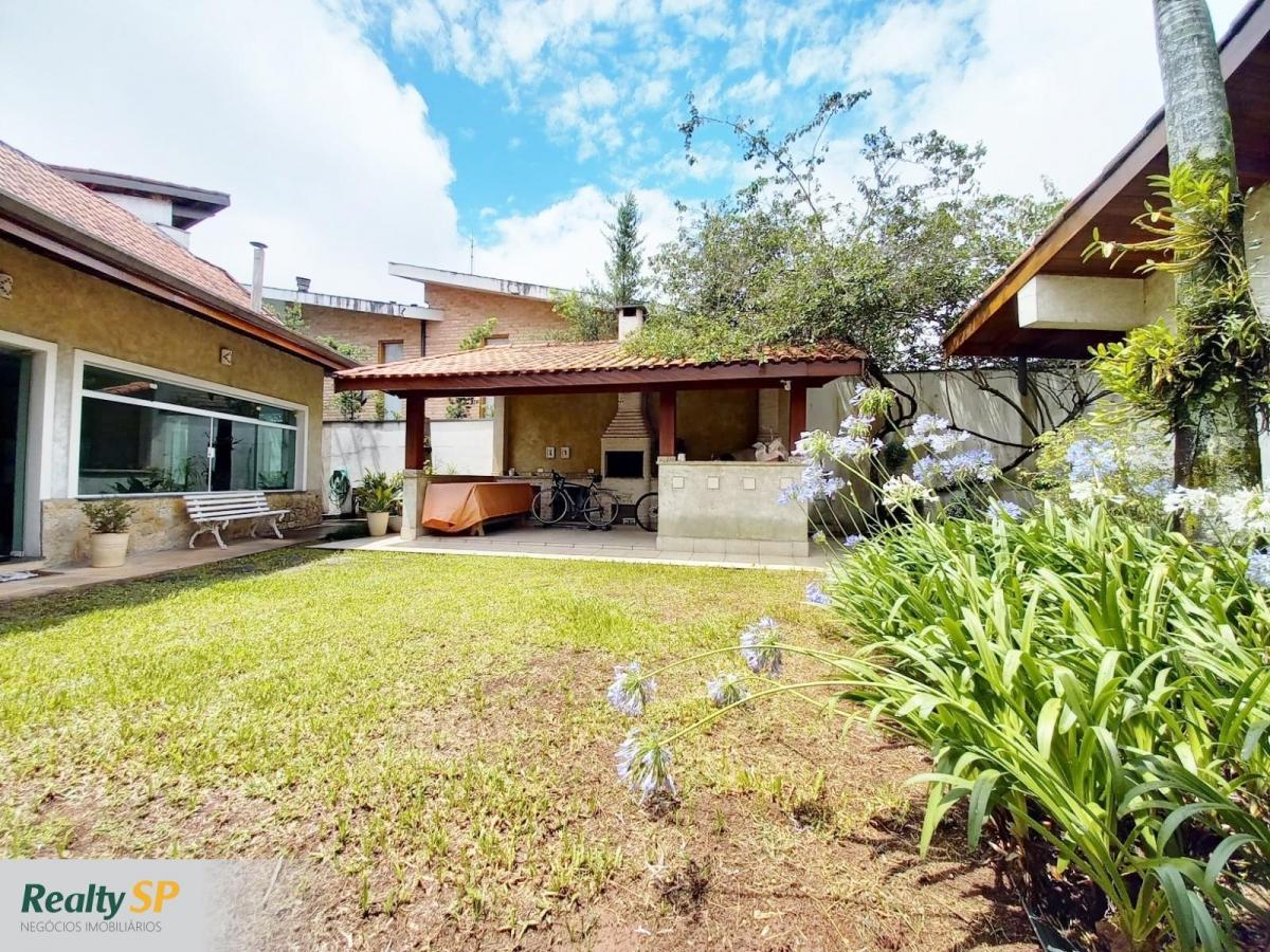 CASA JD. PRUDÊNCIA 425m² / 4 DORM (3 SUÍTES) / CHURRASQ./ FORNO DE PIZZA / 3 VAG