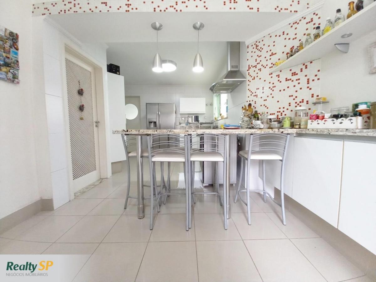 CASA JD. PRUDÊNCIA 425m² / 4 DORM (3 SUÍTES) / CHURRASQ./ FORNO DE PIZZA / 3 VAG