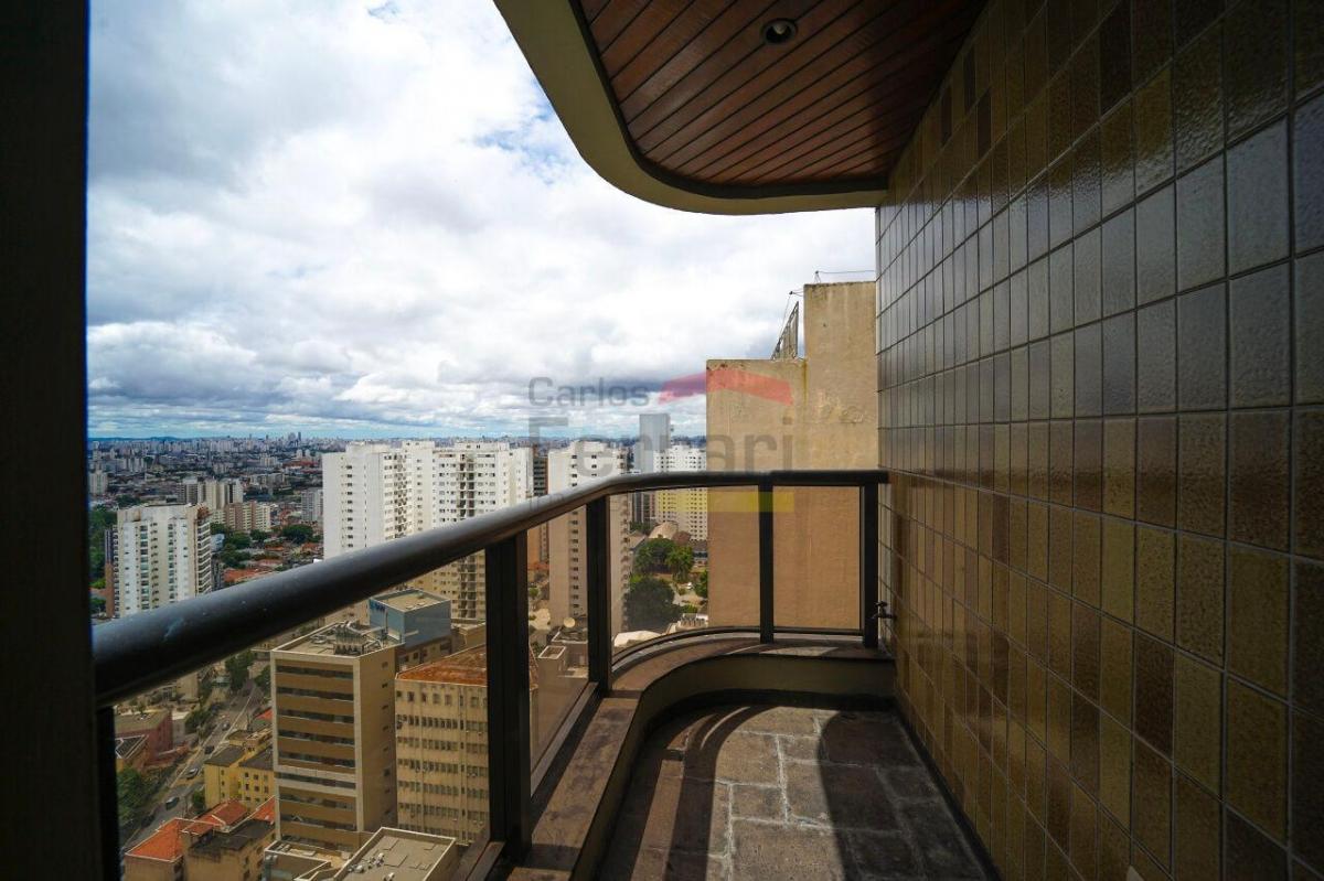 Cobertura Duplex de Alto Padrão 634 m² Alto de Santana