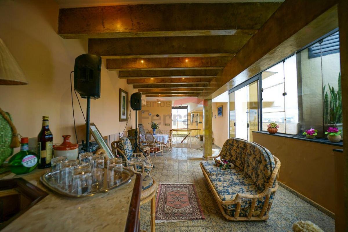 Cobertura Duplex de Alto Padrão 634 m² Alto de Santana
