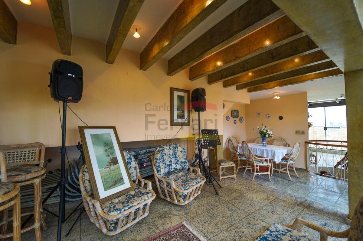 Cobertura Duplex de Alto Padrão 634 m² Alto de Santana