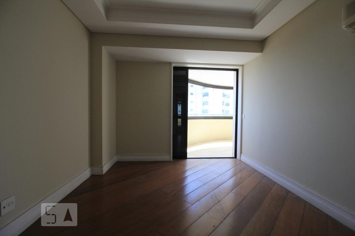 Apartamento à Venda – Real Parque, 4 Quartos, 550 m² – São Paulo