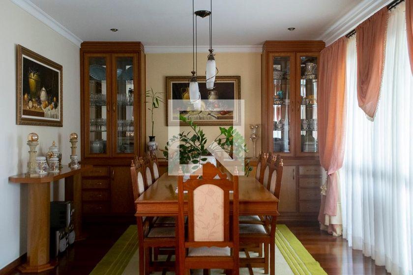 Apartamento à Venda – Santana, 4 Quartos, 220 m² – São Paulo
