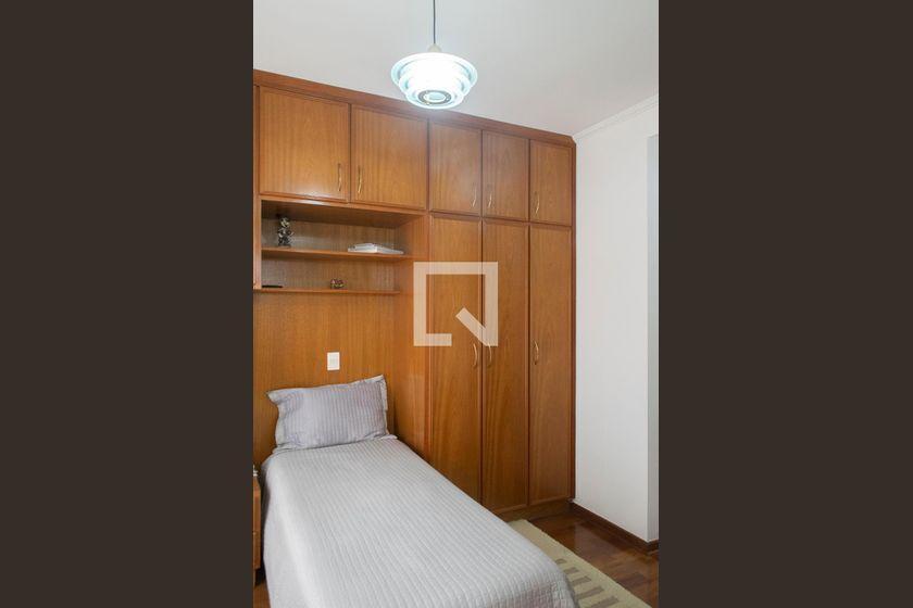 Apartamento à Venda – Santana, 4 Quartos, 220 m² – São Paulo