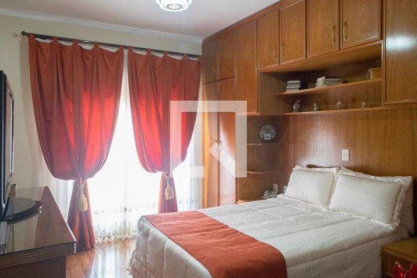 Apartamento à Venda – Santana, 4 Quartos, 220 m² – São Paulo