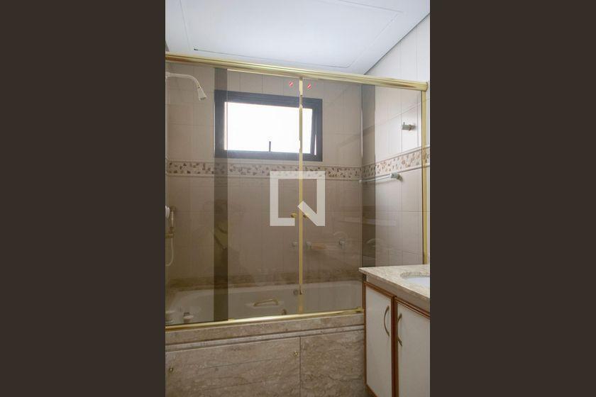 Apartamento à Venda – Santana, 4 Quartos, 220 m² – São Paulo