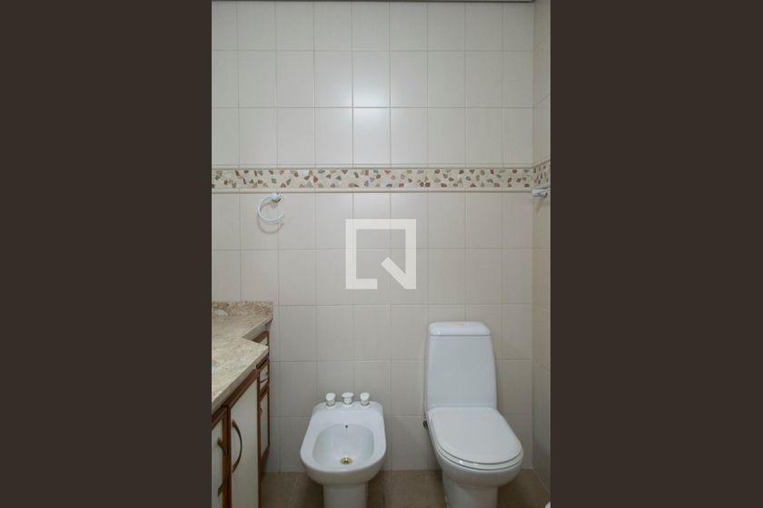 Apartamento à Venda – Santana, 4 Quartos, 220 m² – São Paulo
