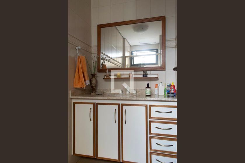 Apartamento à Venda – Santana, 4 Quartos, 220 m² – São Paulo