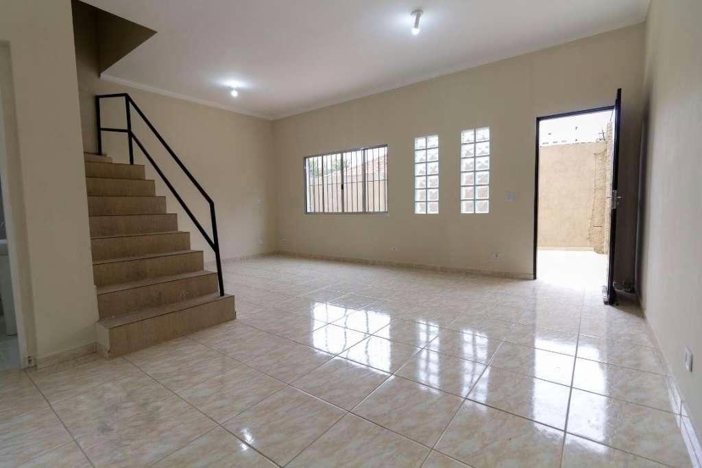 Sobrado em Condominio no Jaguare – 3 Dormitorios e Quintal