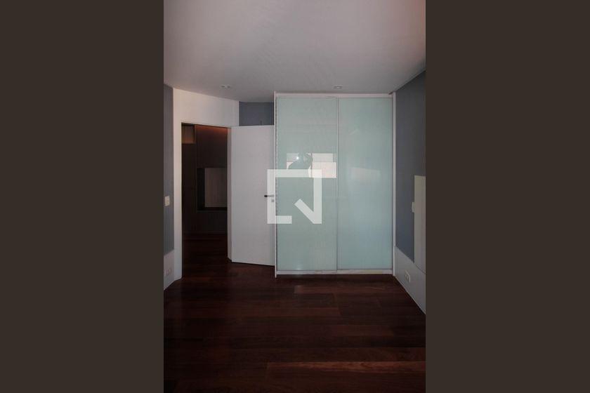Apartamento à Venda – Aclimação, 5 Quartos, 508 m² – São Paulo