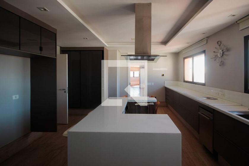 Apartamento à Venda – Aclimação, 5 Quartos, 508 m² – São Paulo