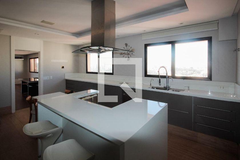Apartamento à Venda – Aclimação, 5 Quartos, 508 m² – São Paulo