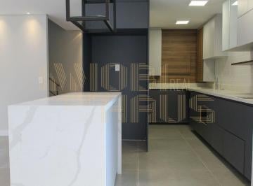 Casa em condomínio à venda na Granja Julieta, SP – 3 quartos