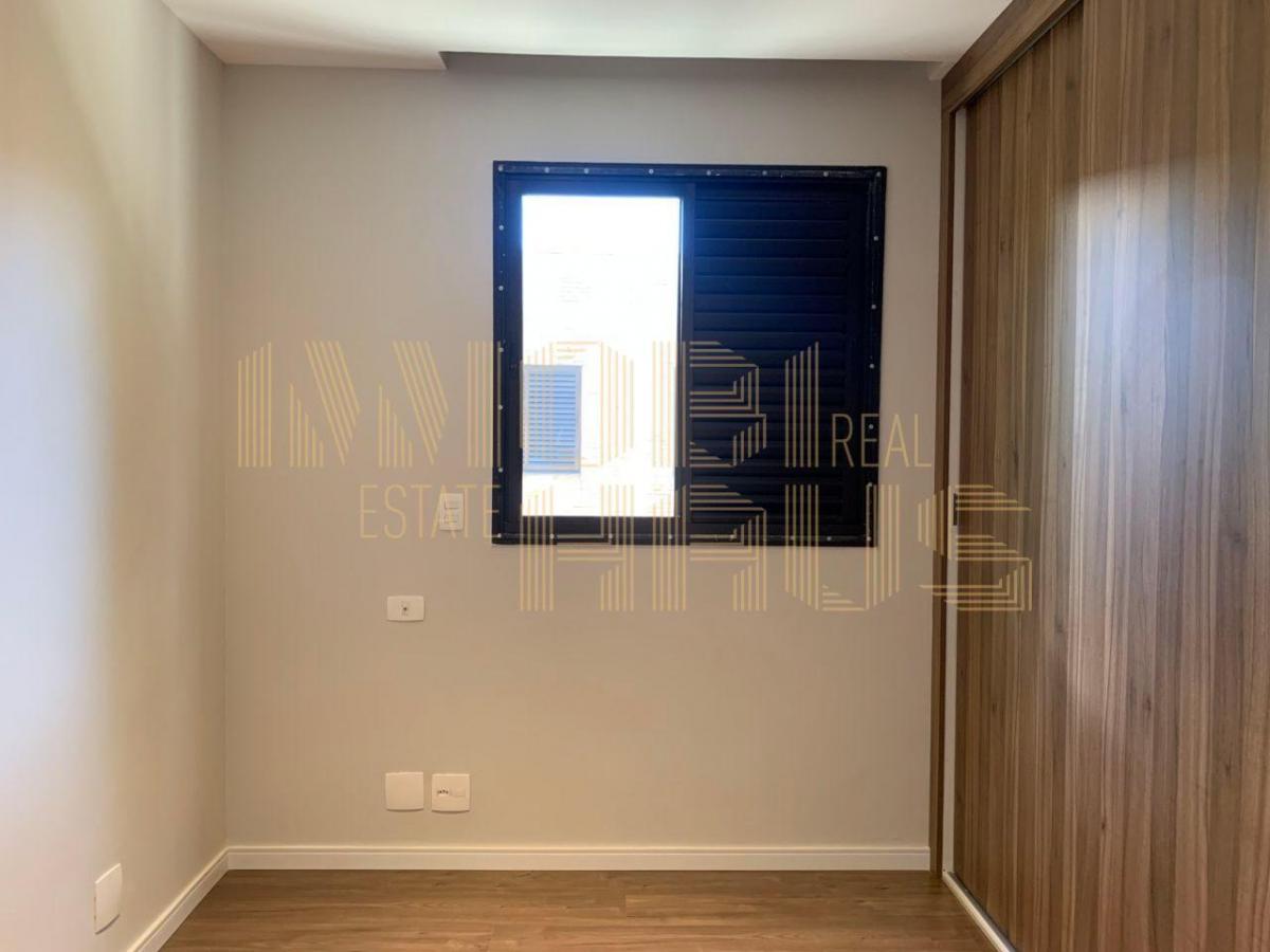 Casa em condomínio à venda na Granja Julieta, SP – 3 quartos