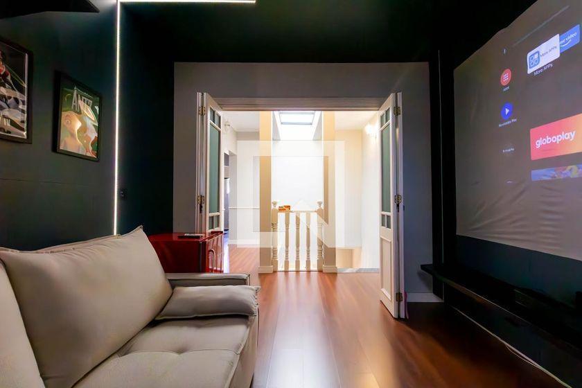 Casa à Venda – Ermelino Matarazzo, 6 Quartos, 450 m² – São Paulo