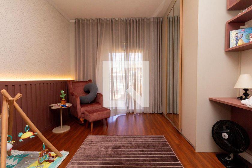 Casa à Venda – Ermelino Matarazzo, 6 Quartos, 450 m² – São Paulo