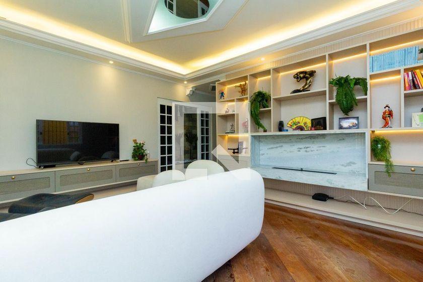 Casa à Venda – Ermelino Matarazzo, 6 Quartos, 450 m² – São Paulo