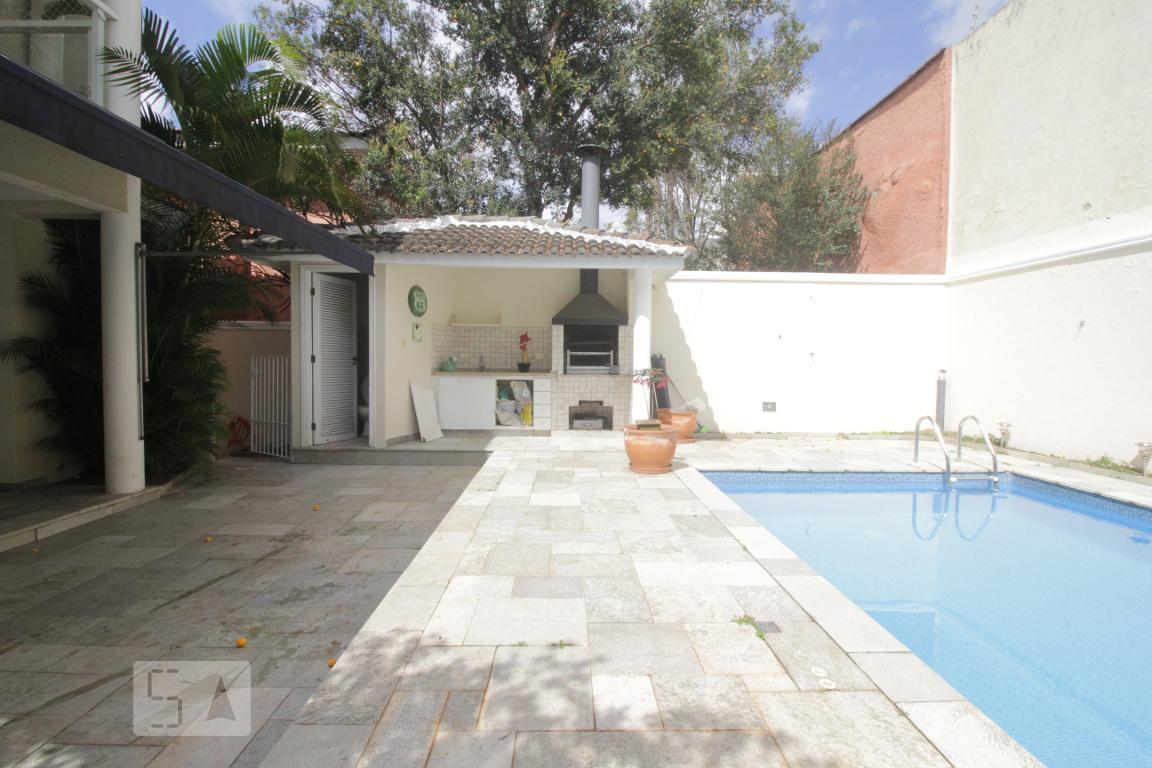 Casa à Venda – Morumbi, 4 Quartos, 350 m² – São Paulo