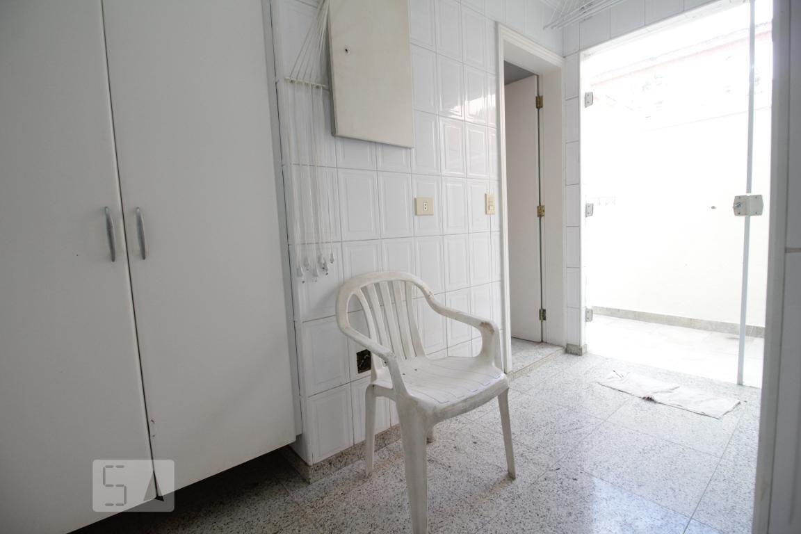 Casa à Venda – Morumbi, 4 Quartos, 350 m² – São Paulo