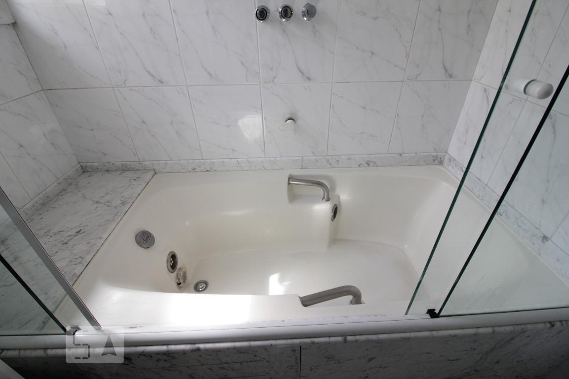 Casa à Venda – Morumbi, 4 Quartos, 350 m² – São Paulo
