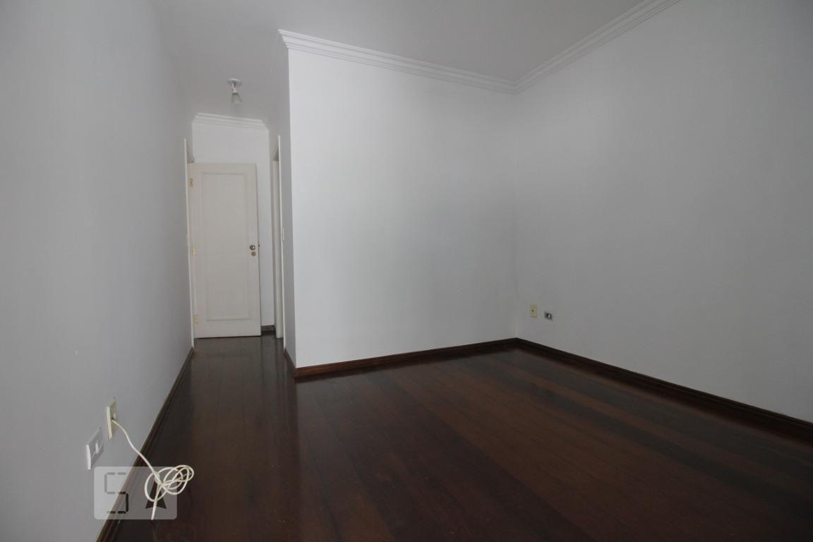 Casa à Venda – Morumbi, 4 Quartos, 350 m² – São Paulo