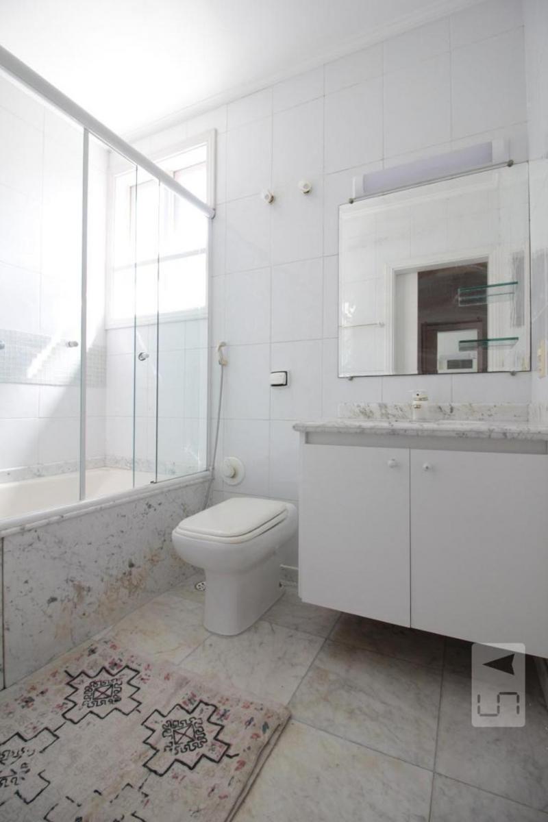 Casa à Venda – Morumbi, 4 Quartos, 350 m² – São Paulo