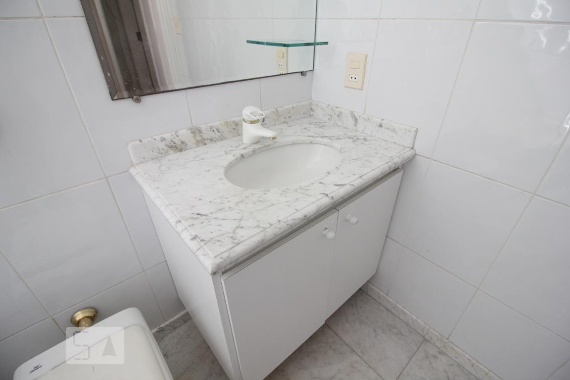 Casa à Venda – Morumbi, 4 Quartos, 350 m² – São Paulo