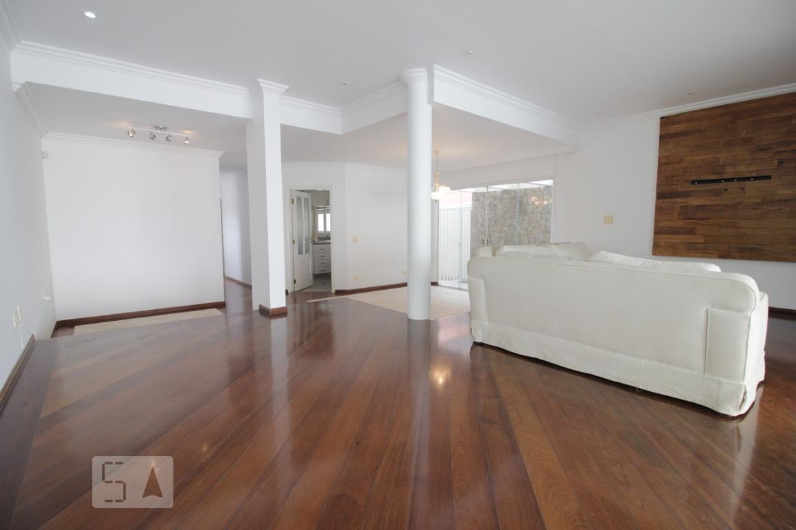 Casa à Venda – Morumbi, 4 Quartos, 350 m² – São Paulo