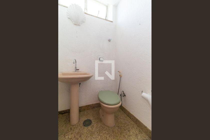 Apartamento à Venda – Jardim Europa, 2 Quartos, 235 m² – São Paulo