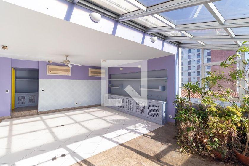 Apartamento à Venda – Jardim Europa, 2 Quartos, 235 m² – São Paulo