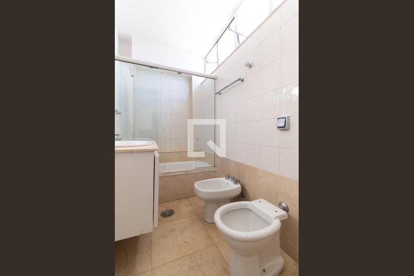 Apartamento à Venda – Jardim Europa, 2 Quartos, 235 m² – São Paulo