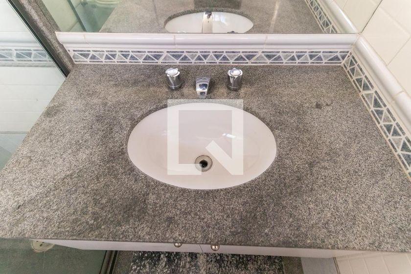 Apartamento à Venda – Jardim Europa, 2 Quartos, 235 m² – São Paulo