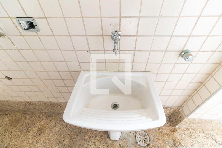 Apartamento à Venda – Jardim Europa, 2 Quartos, 235 m² – São Paulo