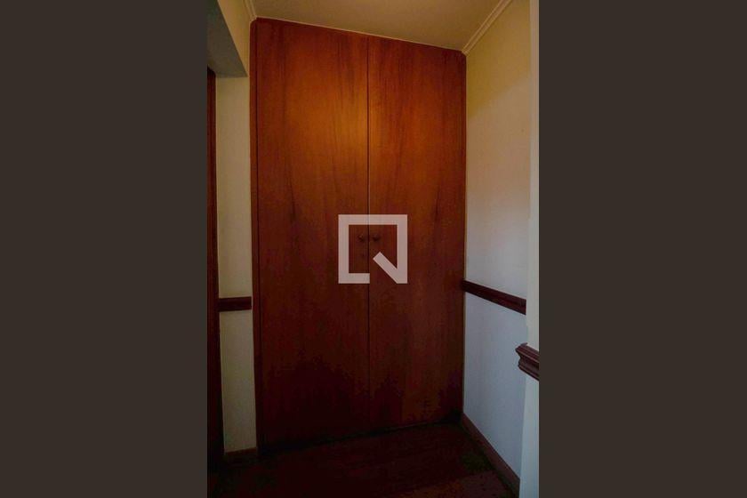 Casa à Venda – Paraíso, 4 Quartos, 400 m² – São Paulo