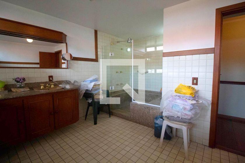 Casa à Venda – Paraíso, 4 Quartos, 400 m² – São Paulo