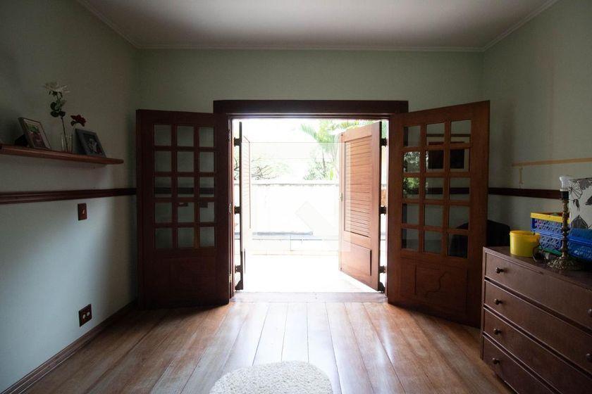 Casa à Venda – Paraíso, 4 Quartos, 400 m² – São Paulo