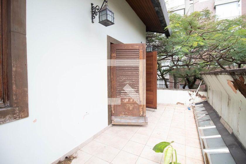 Casa à Venda – Paraíso, 4 Quartos, 400 m² – São Paulo