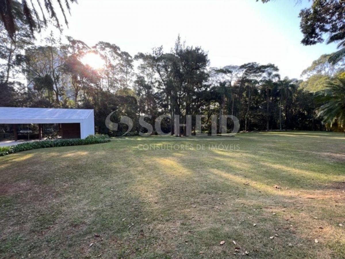 Terreno a venda em Condomínio Fechado no Alto da Boa Vista .