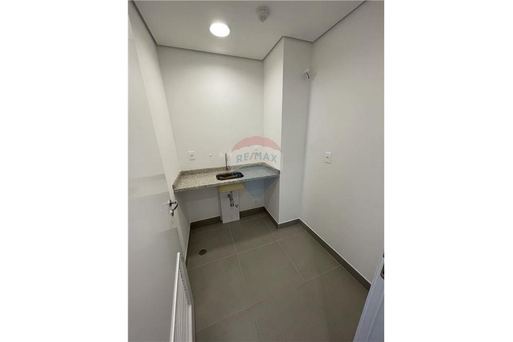 Andar corporativo para locação na Barra Funda com 1025 metros 28 vagas