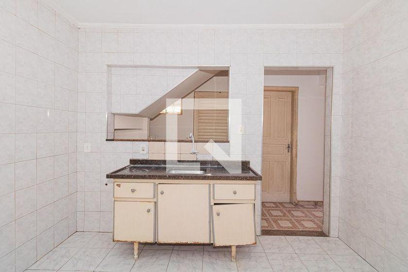 Casa à Venda – Vila Mazzei, 2 Quartos, 85 m² – São Paulo