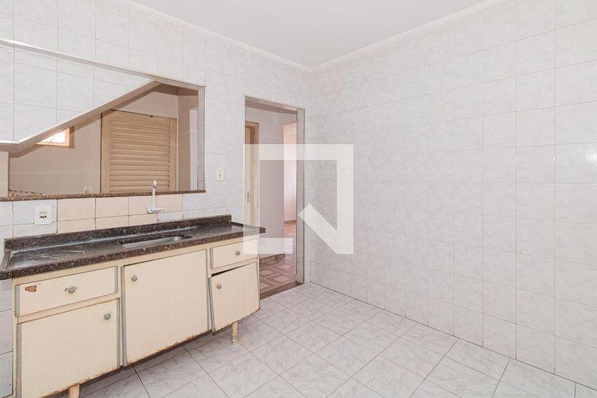 Casa à Venda – Vila Mazzei, 2 Quartos, 85 m² – São Paulo