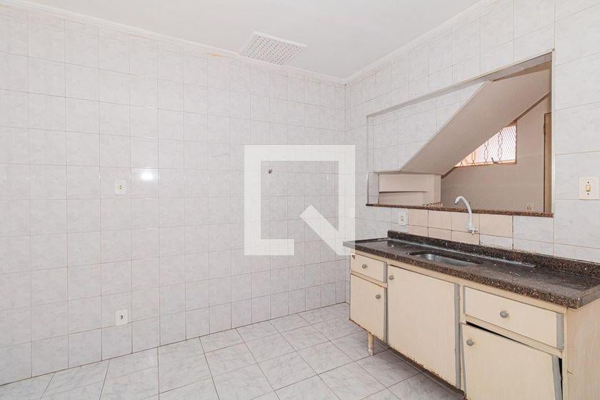 Casa à Venda – Vila Mazzei, 2 Quartos, 85 m² – São Paulo