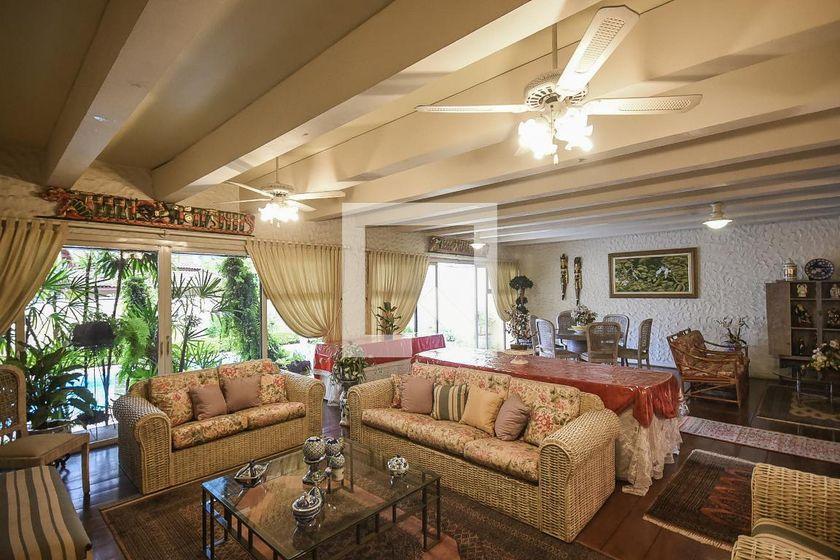 Casa à Venda – Morumbi, 4 Quartos, 519 m² – São Paulo
