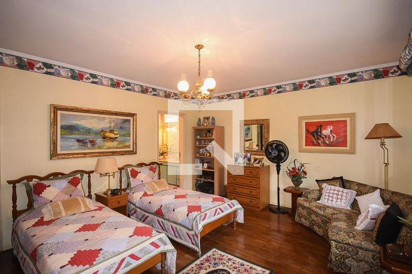 Casa à Venda – Morumbi, 4 Quartos, 519 m² – São Paulo